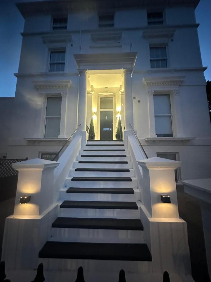 Boutique Nights Aparthotel Eastbourne Luaran gambar