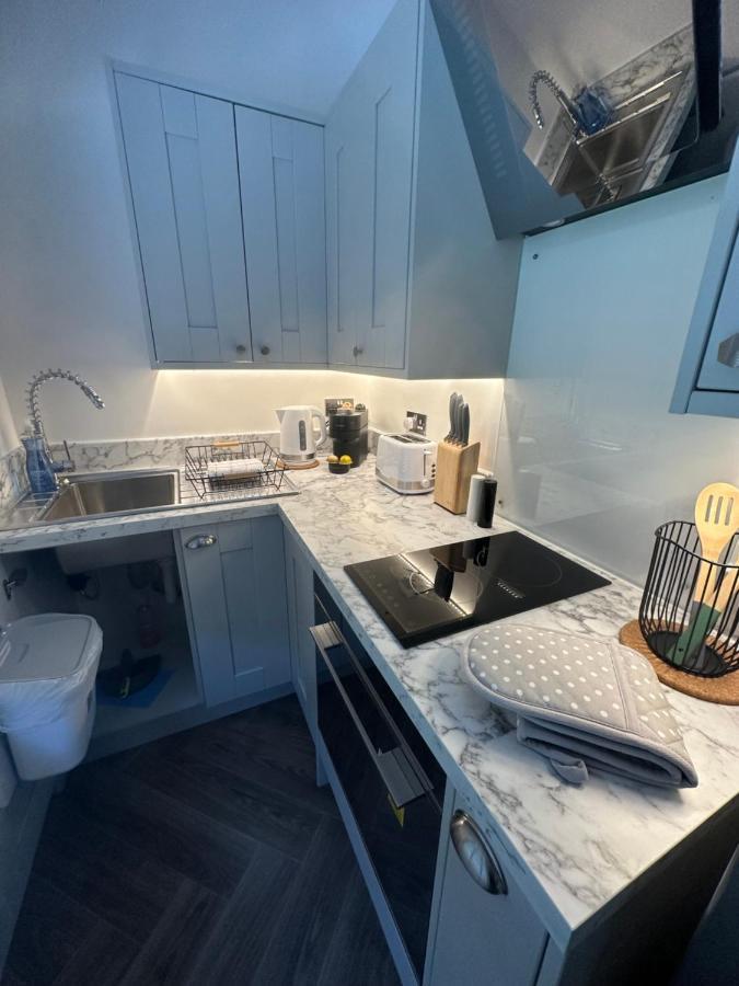 Boutique Nights Aparthotel Eastbourne Luaran gambar