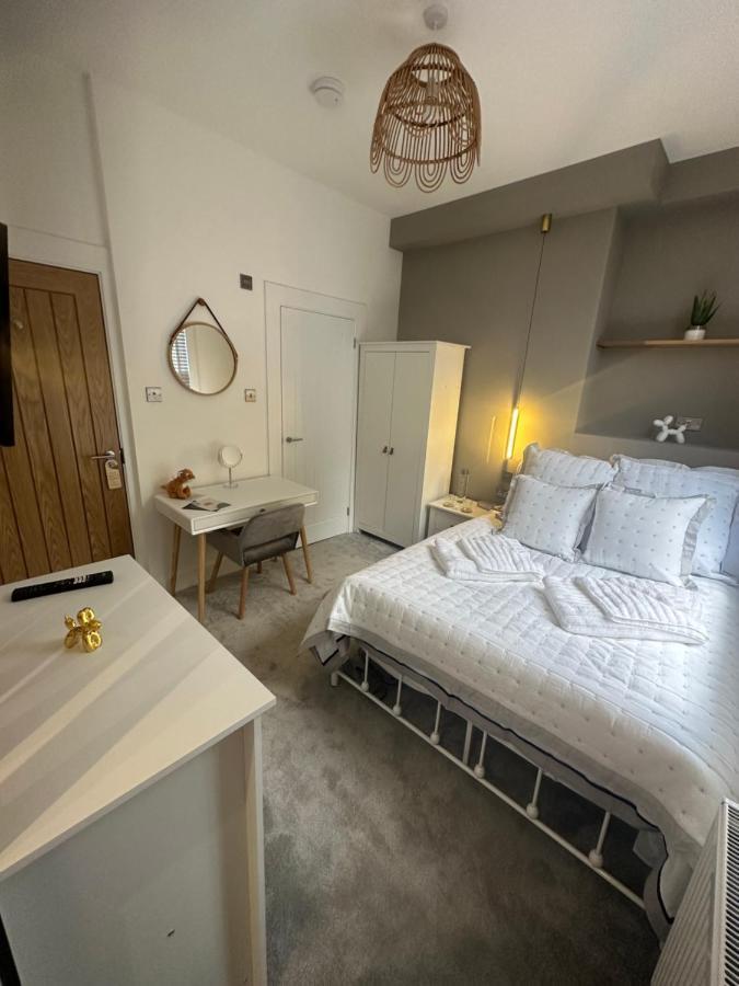 Boutique Nights Aparthotel Eastbourne Luaran gambar